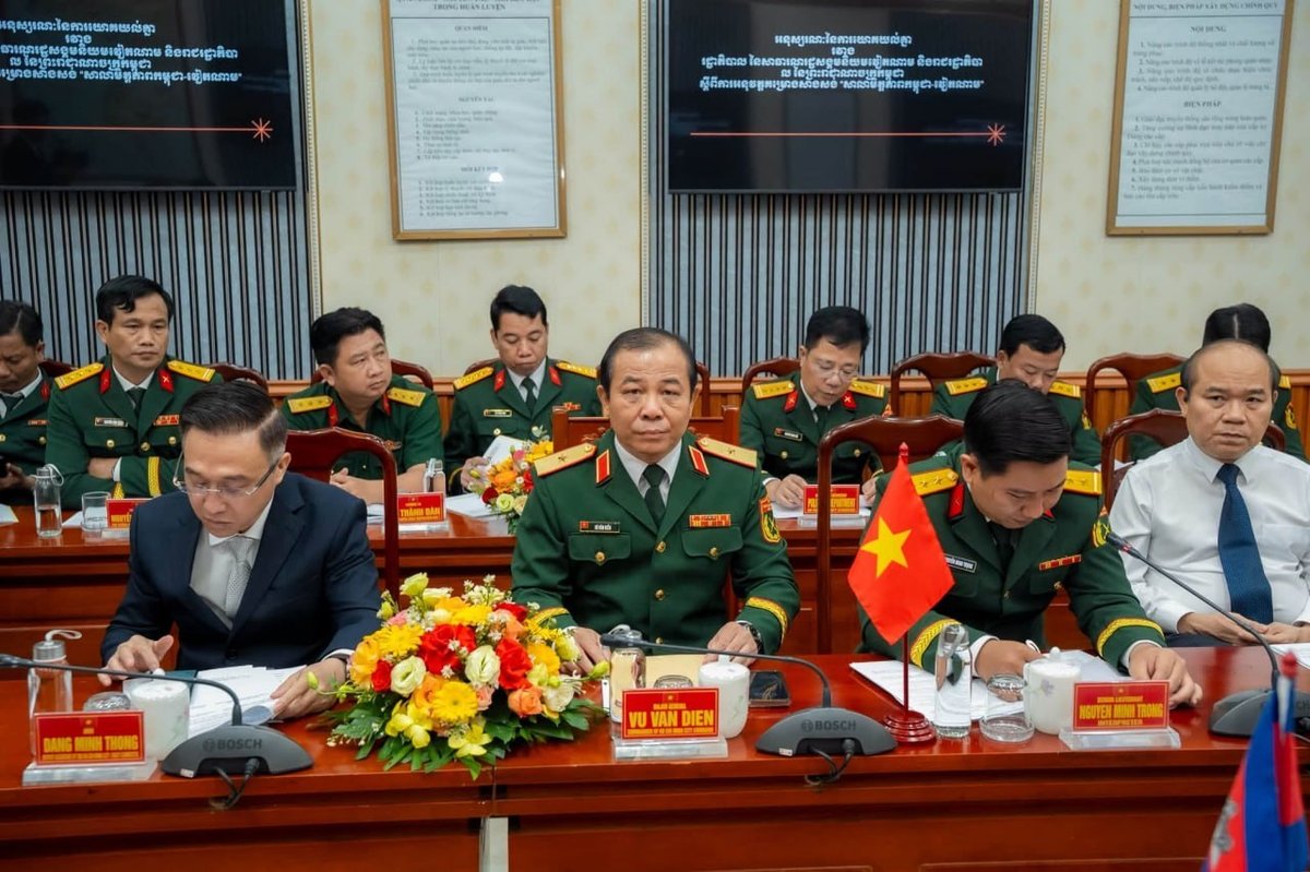 柬埔寨与越南签署协议 共同建设柬越友谊学校