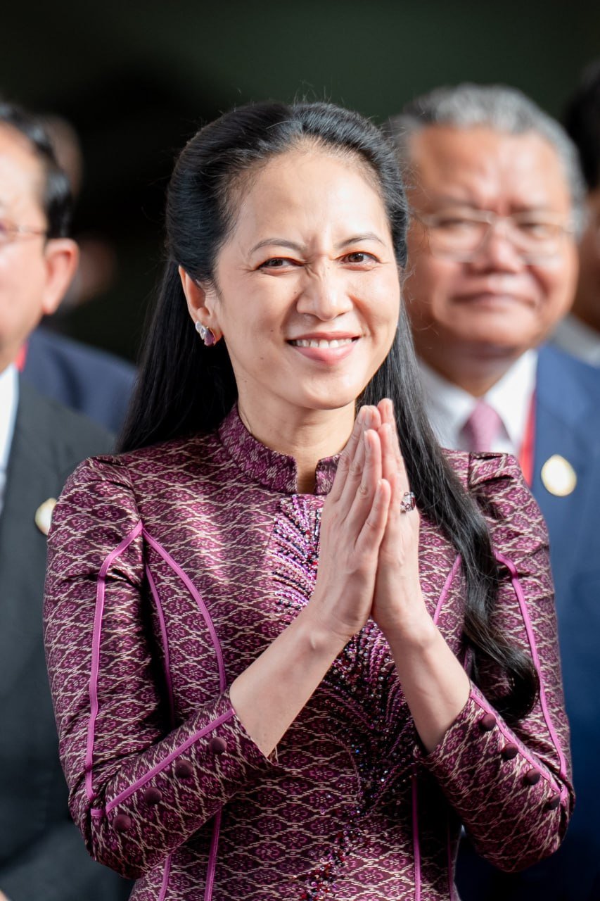 洪玛奈夫人敦促柬埔寨健康科学大学强化技能与职业道德