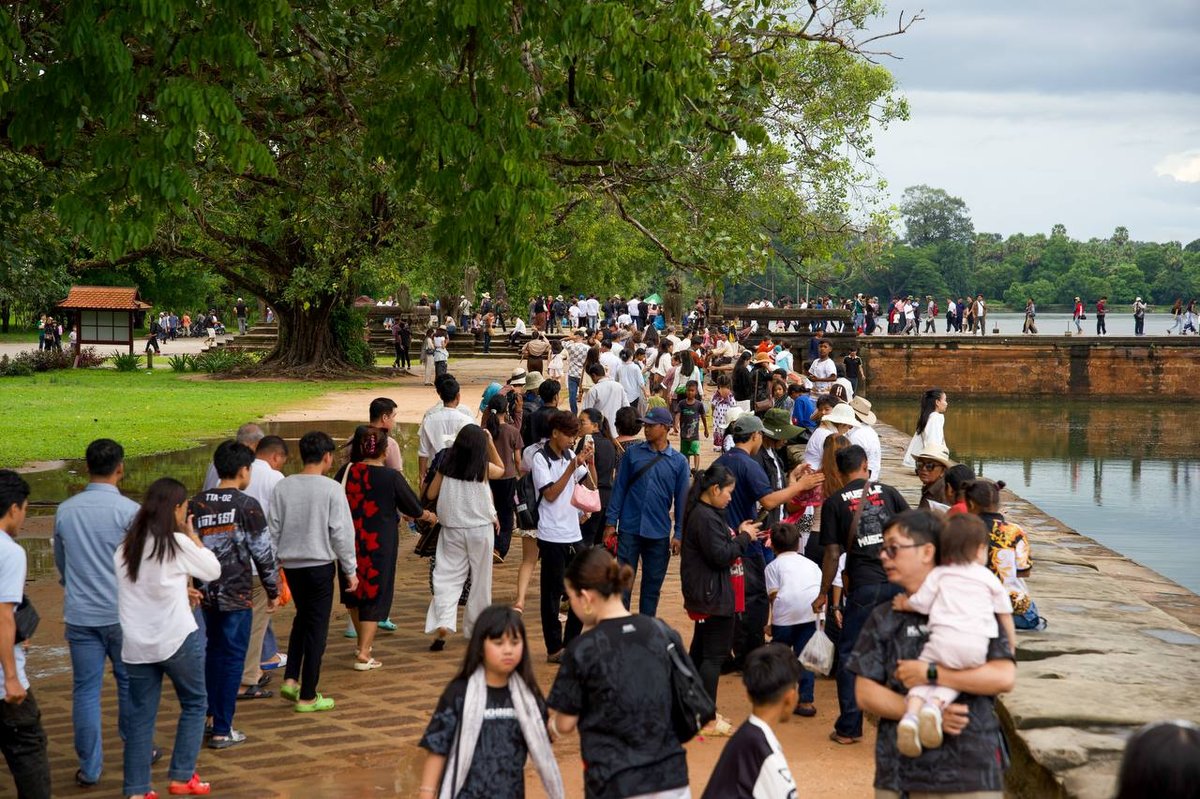 暹粒吴哥窟节假日迎客9.3万人次 国际游客占比稳步回升
