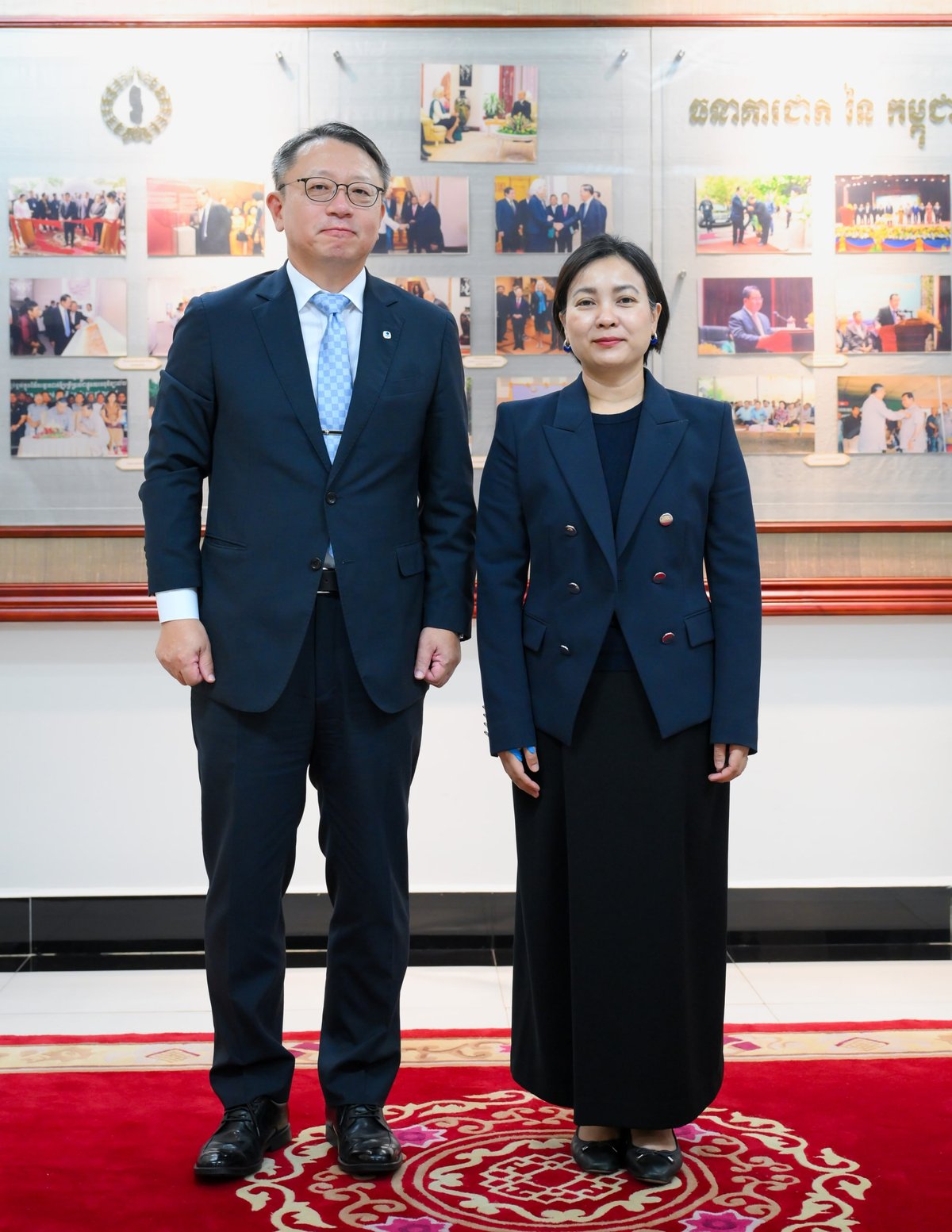 友利银行高层访柬 承诺支持柬埔寨金融发展