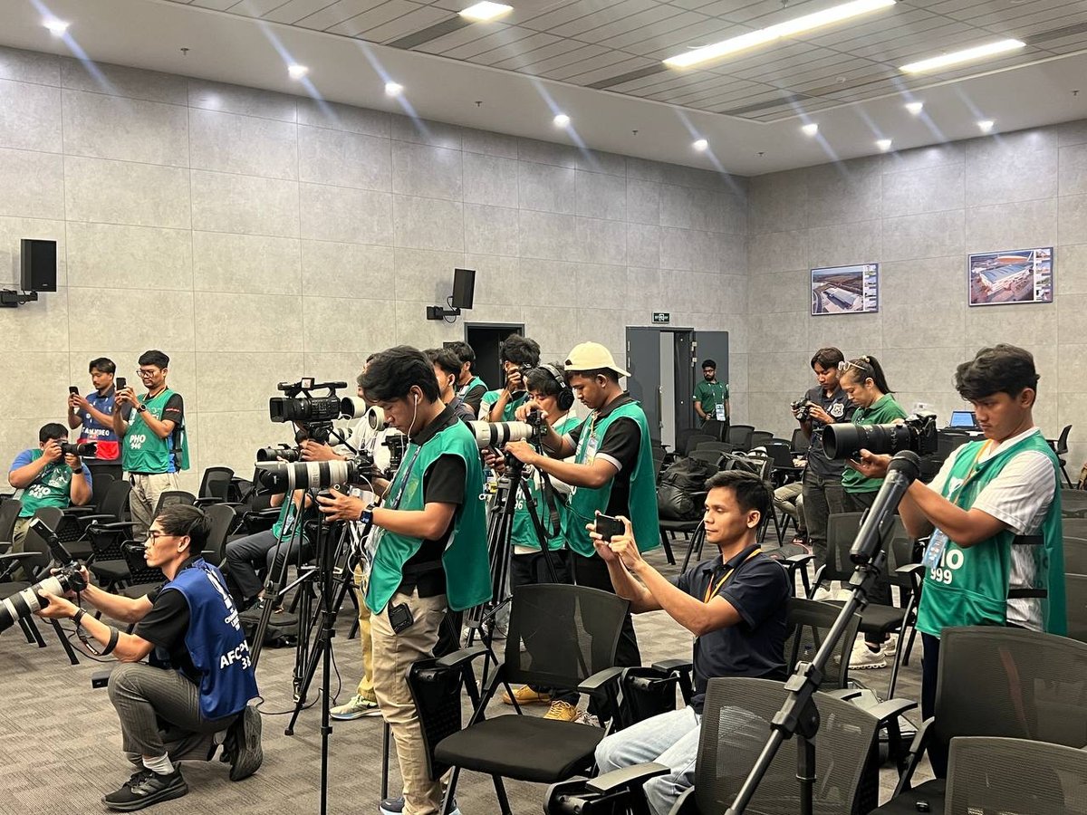 亚冠精英联赛明日开赛 皇冠队主场迎战上海申花