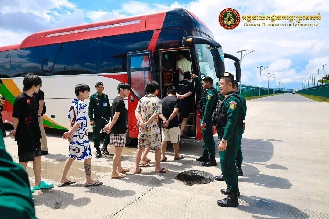 柬埔寨遣返90名涉嫌网络诈骗中国籍嫌犯