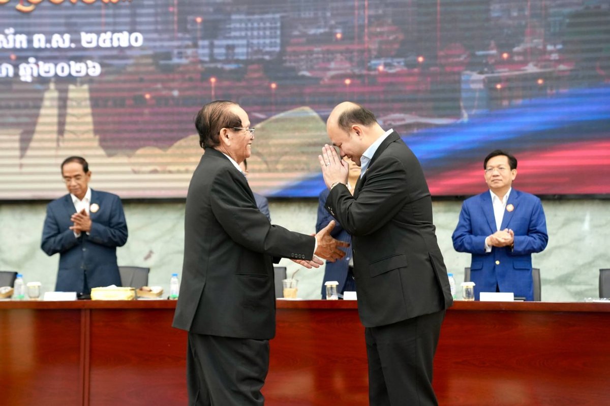 纳姆图呼吁年轻一代共同维护国家和平与社会正义