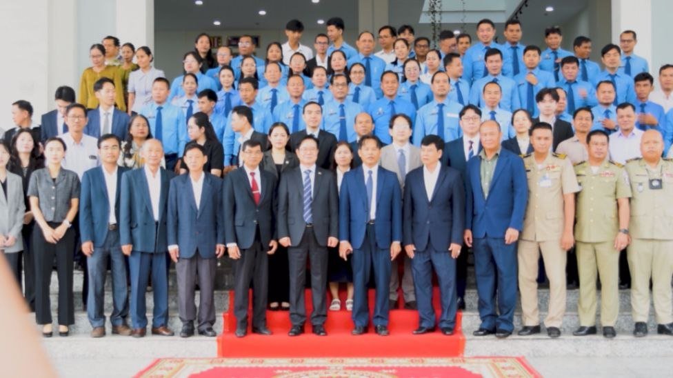 柬埔寨与韩国重温双边关系 强调历史合作贡献