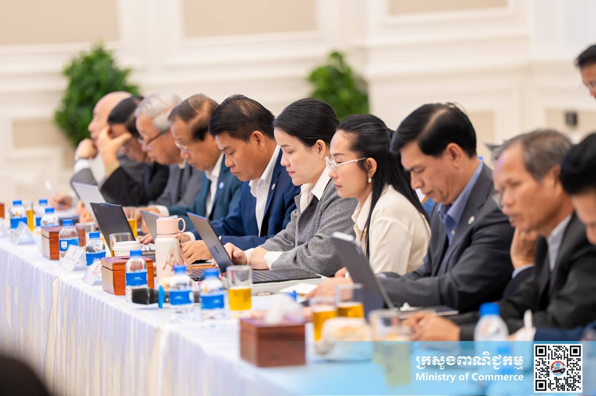 柬埔寨商务部召开前九个月工作总结会 部署后续贸易任务