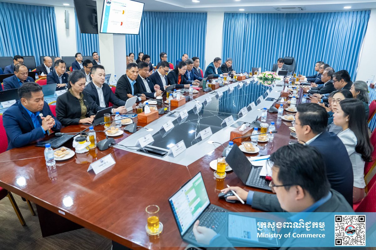柬埔寨商务部召开周会 部署贸易监管与消费者保护