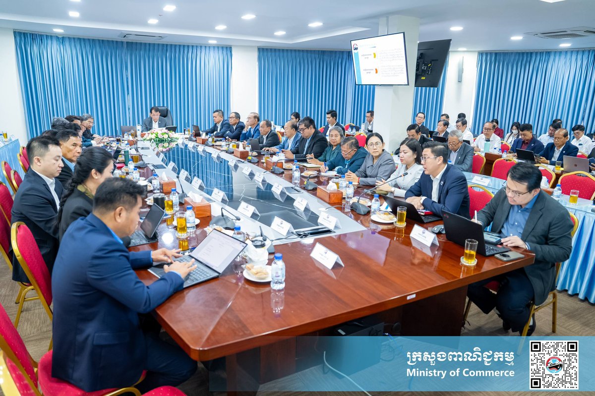 柬埔寨商务部召开周会 部署贸易监管与消费者保护