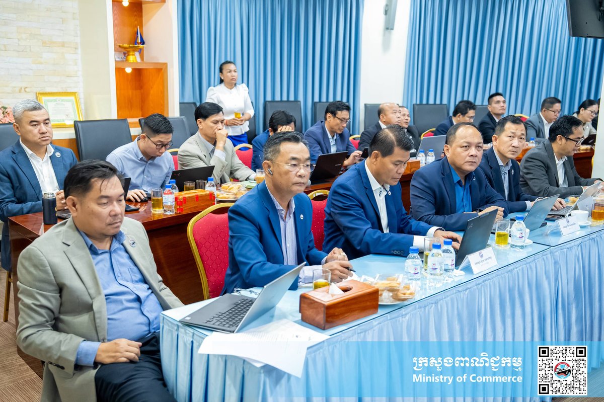 柬埔寨商务部召开周会 部署贸易监管与消费者保护