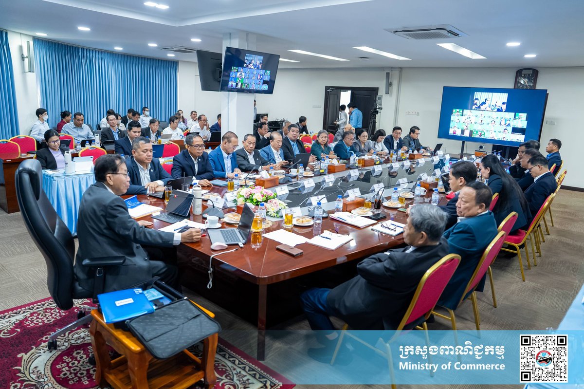 柬埔寨商务部召开周会 部署贸易监管与消费者保护