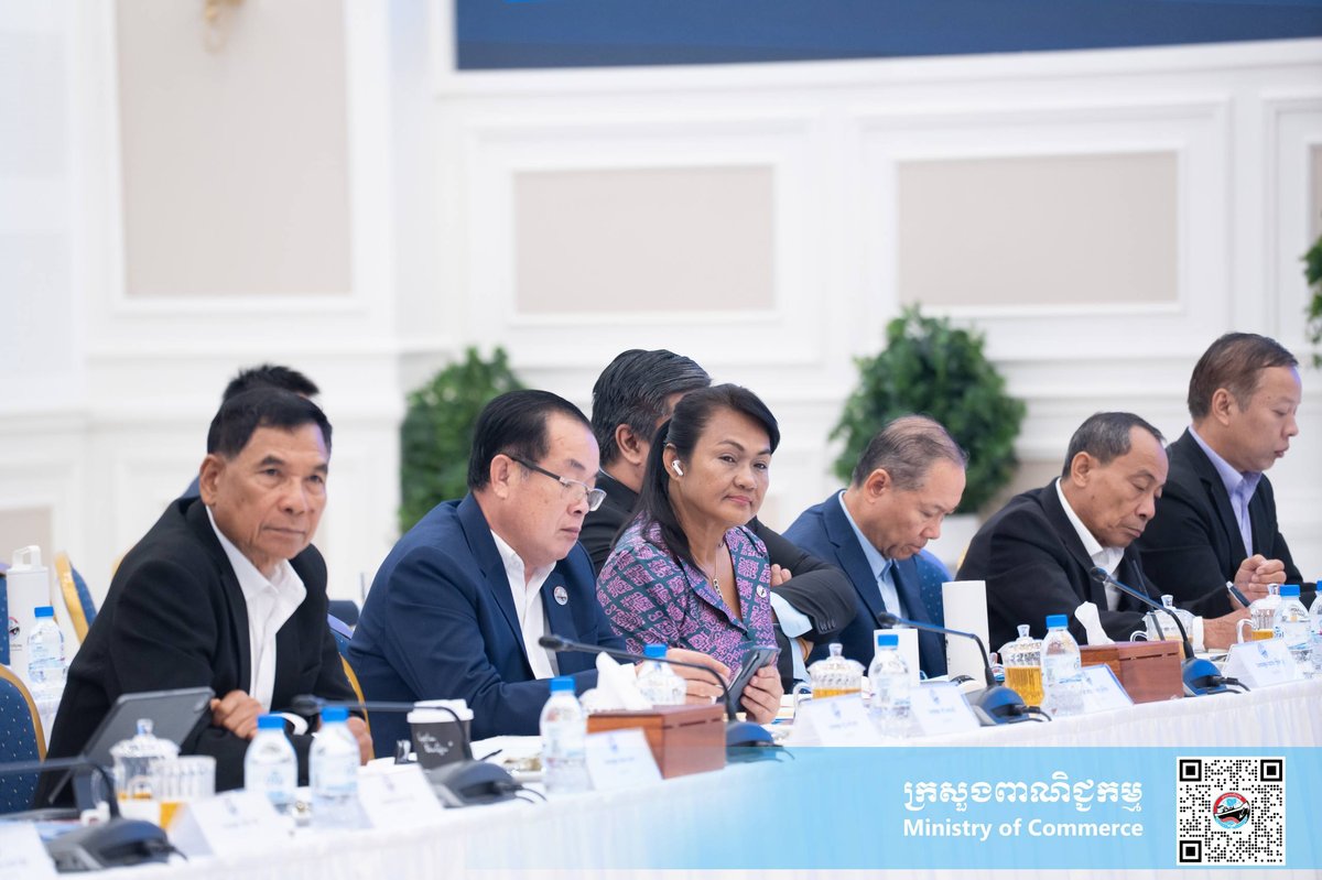 柬埔寨商务部召开周例会 重点部署消费者保护