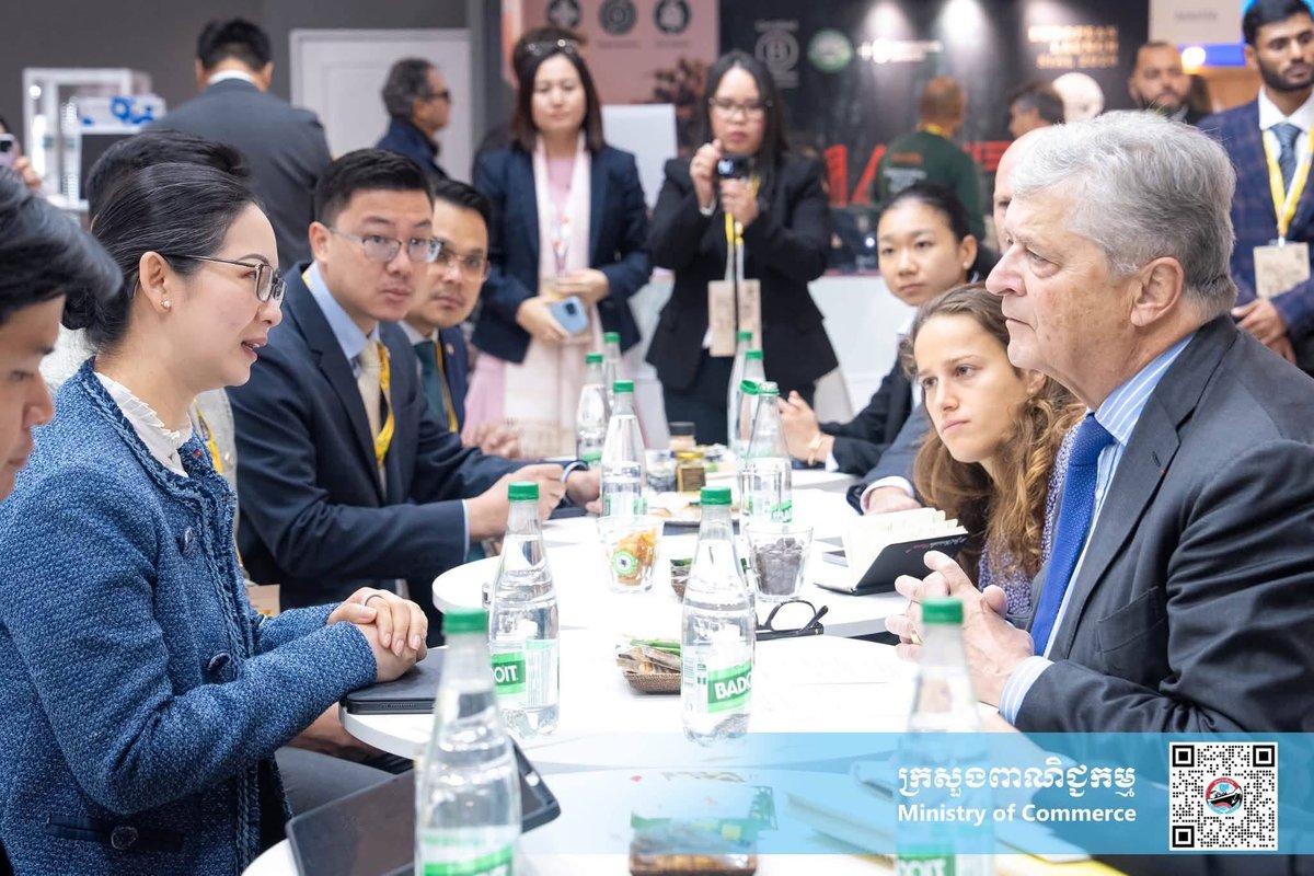 柬埔寨商务部与法国商贸代表会谈 推动双边贸易合作