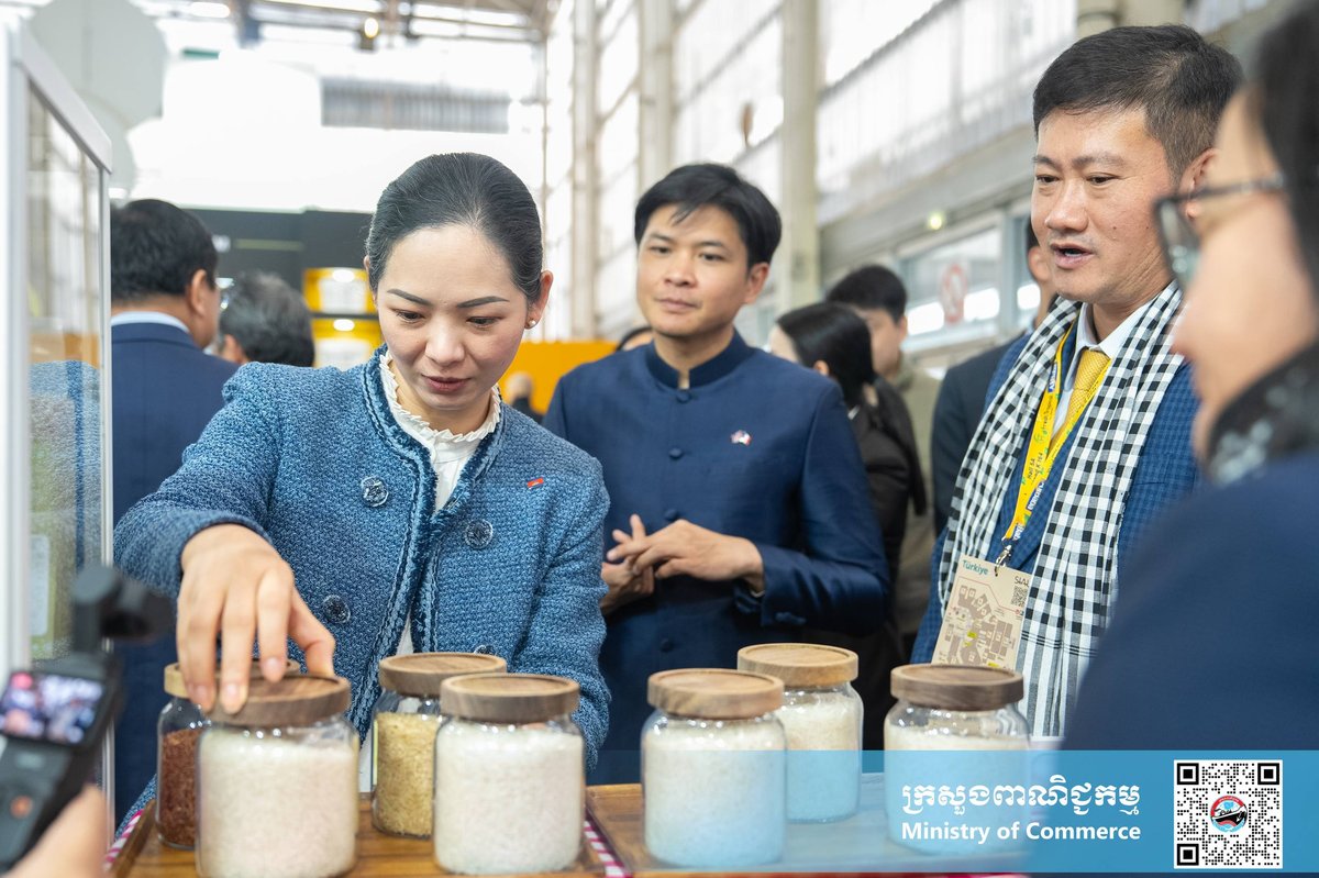柬埔寨部长出席巴黎国际食品展 推广大米及农产品