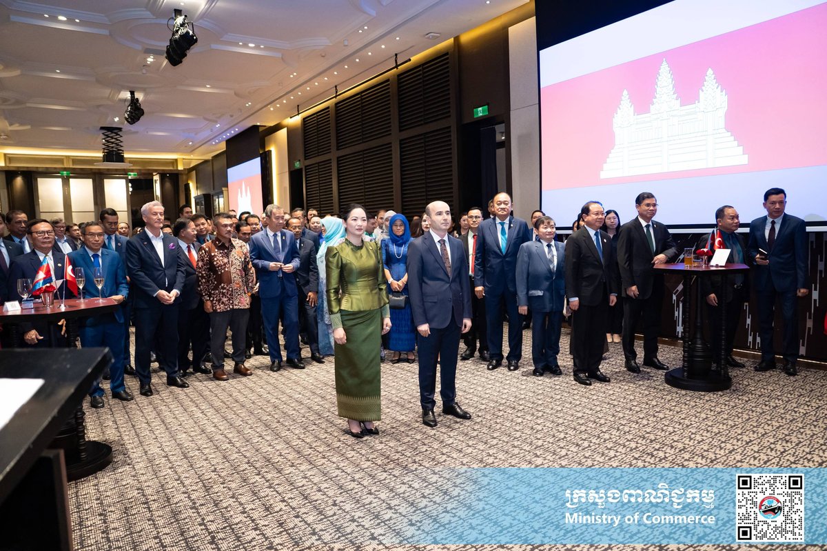 商业部长占尼穆出席土耳其103周年招待会