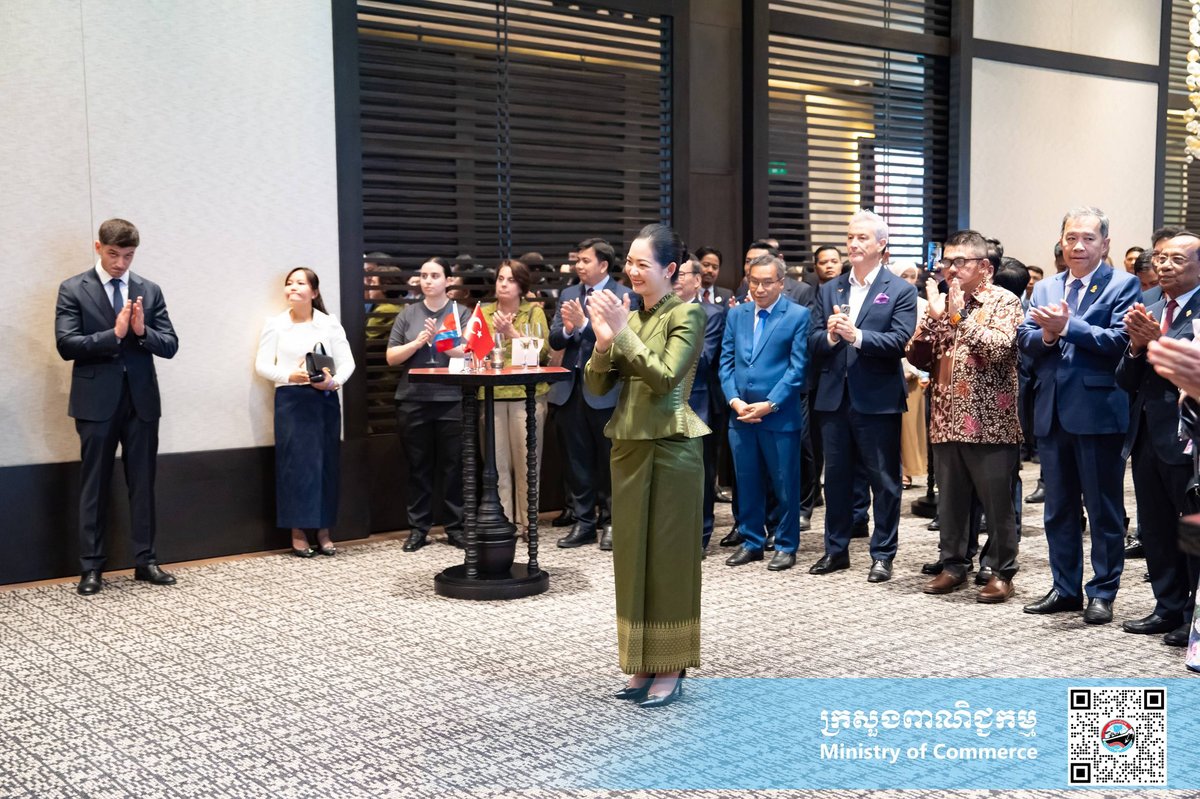 商业部长占尼穆出席土耳其103周年招待会