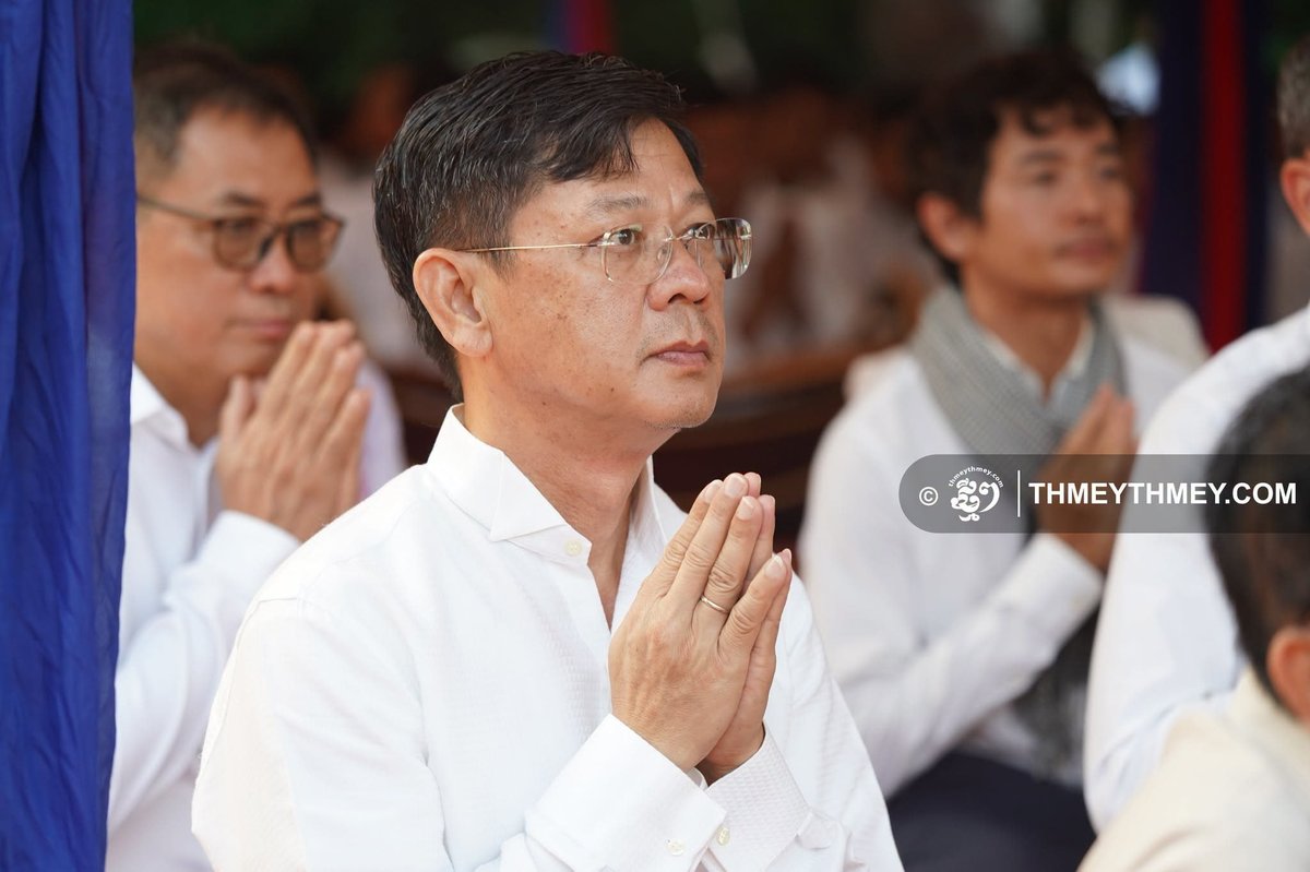 暹粒吴哥窟胜利门神像修复工程正式启动