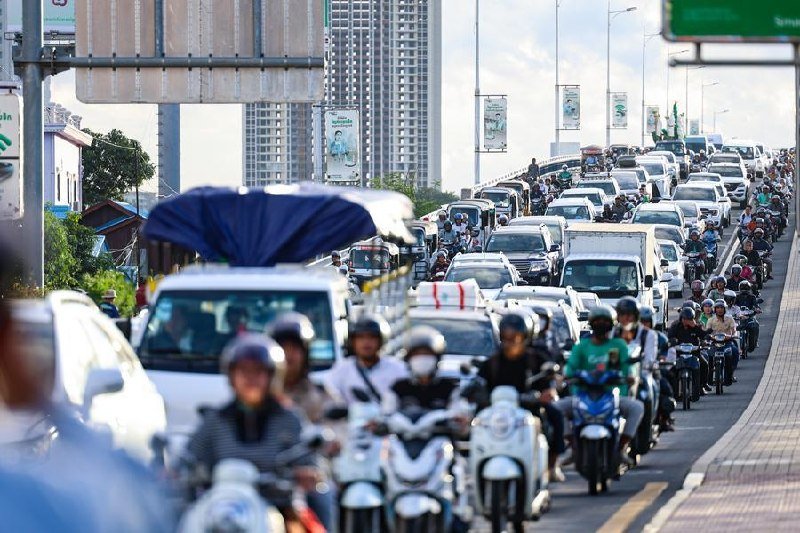 柬埔寨前九个月油气进口成本 激增54%达28亿美元
