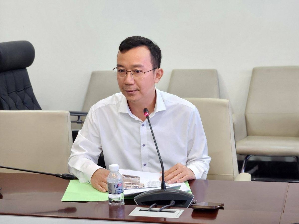 国土规划与建设部国务秘书劳迪比和拉维拉主持会议，讨论建筑材料