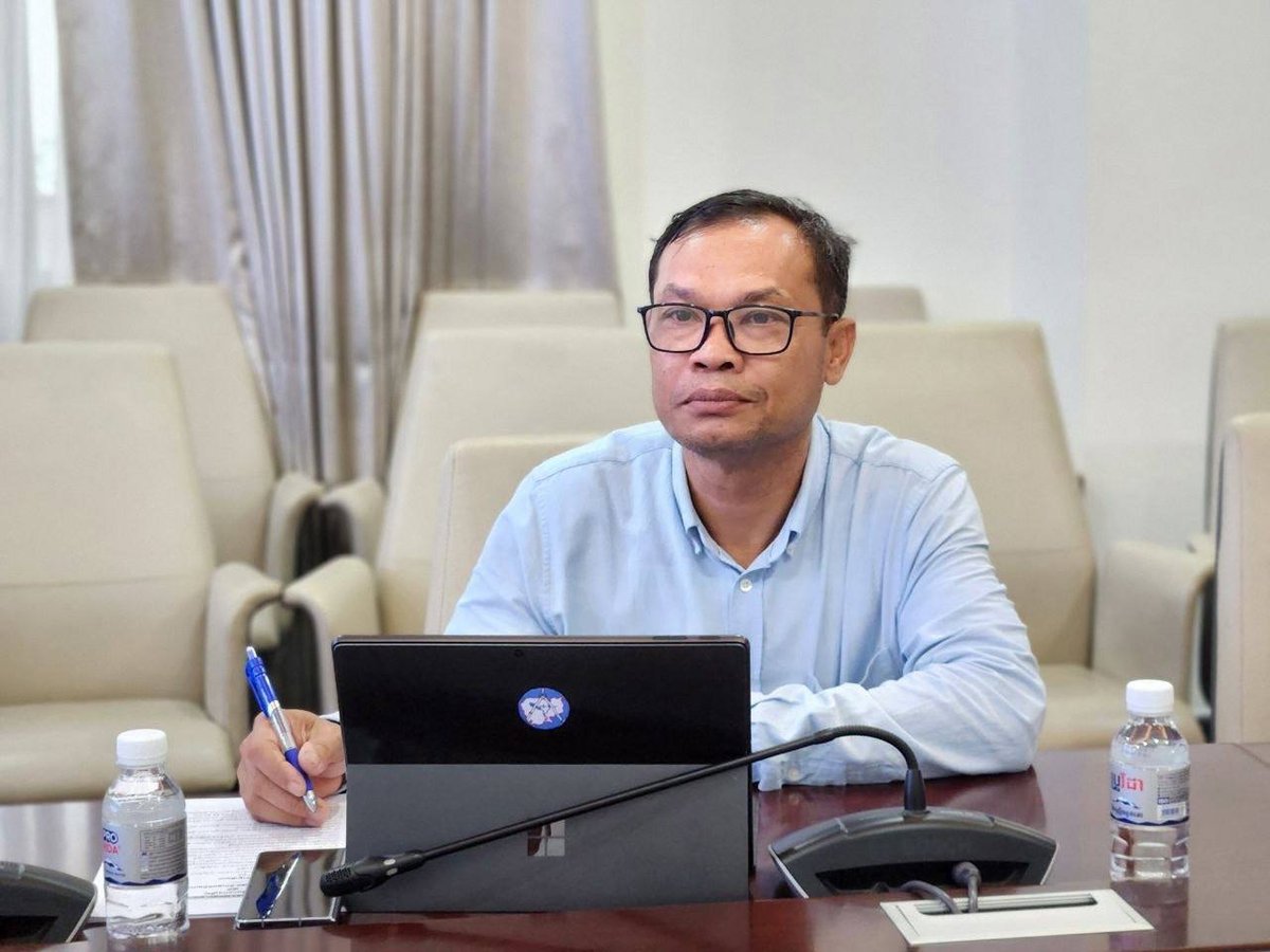 国土规划与建设部国务秘书劳迪比和拉维拉主持会议，讨论建筑材料