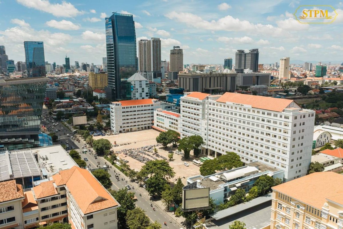 柬埔寨卫生科学大学80周年校庆 启用新教学楼