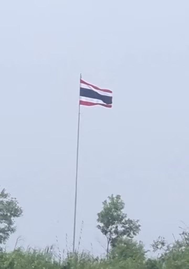 针对泰方在石达口岸非法竖旗的行为,柬埔寨外交部发表声明,强烈