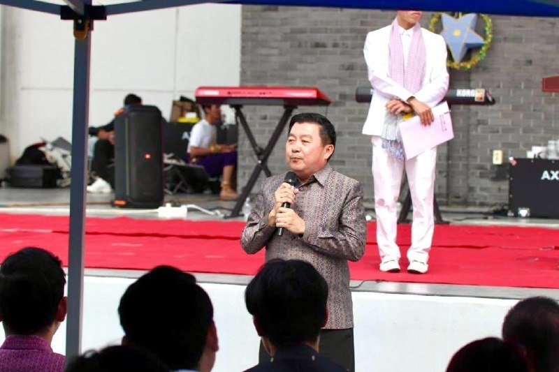 1500名在韩柬埔寨劳工欢聚 庆祝亡人节活动