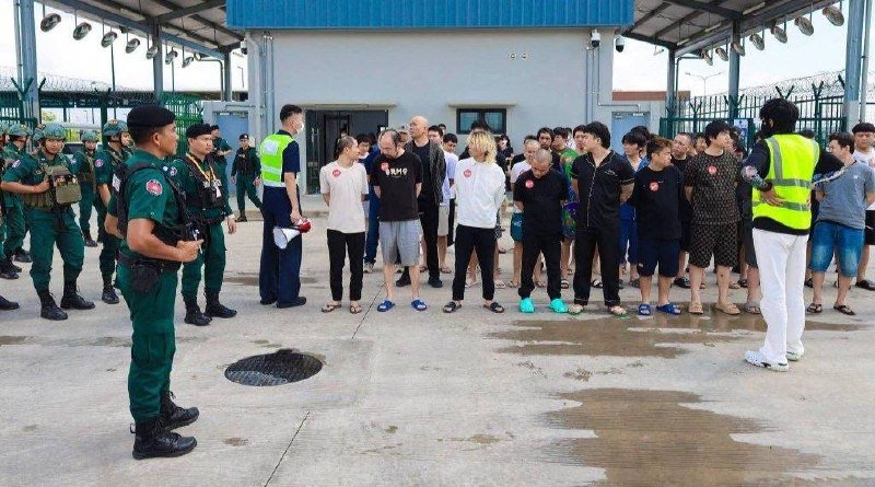 柬埔寨遣返90名涉诈中国公民 严打非法居留工作
