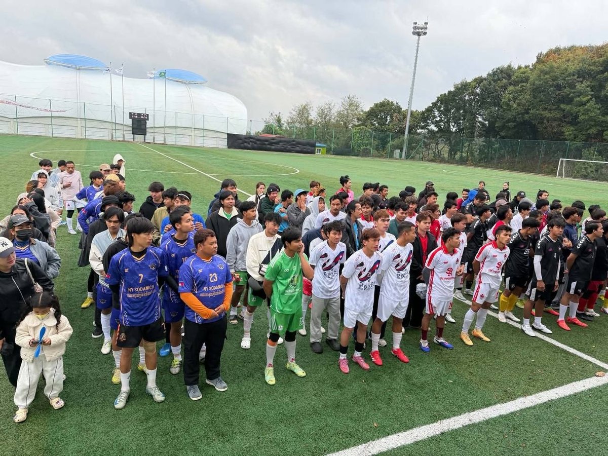 劳工部在韩国举办在韩劳工足球友谊赛