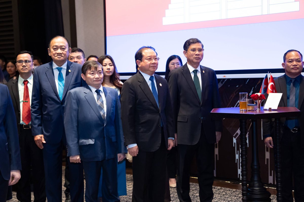 劳工部长亨苏出席土耳其共和国日103周年招待会