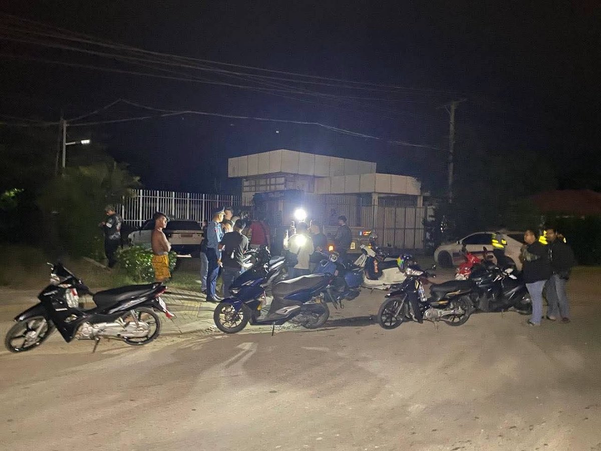 金边水净华路虎撞死摩托骑手 女卖家弃牌逃逸