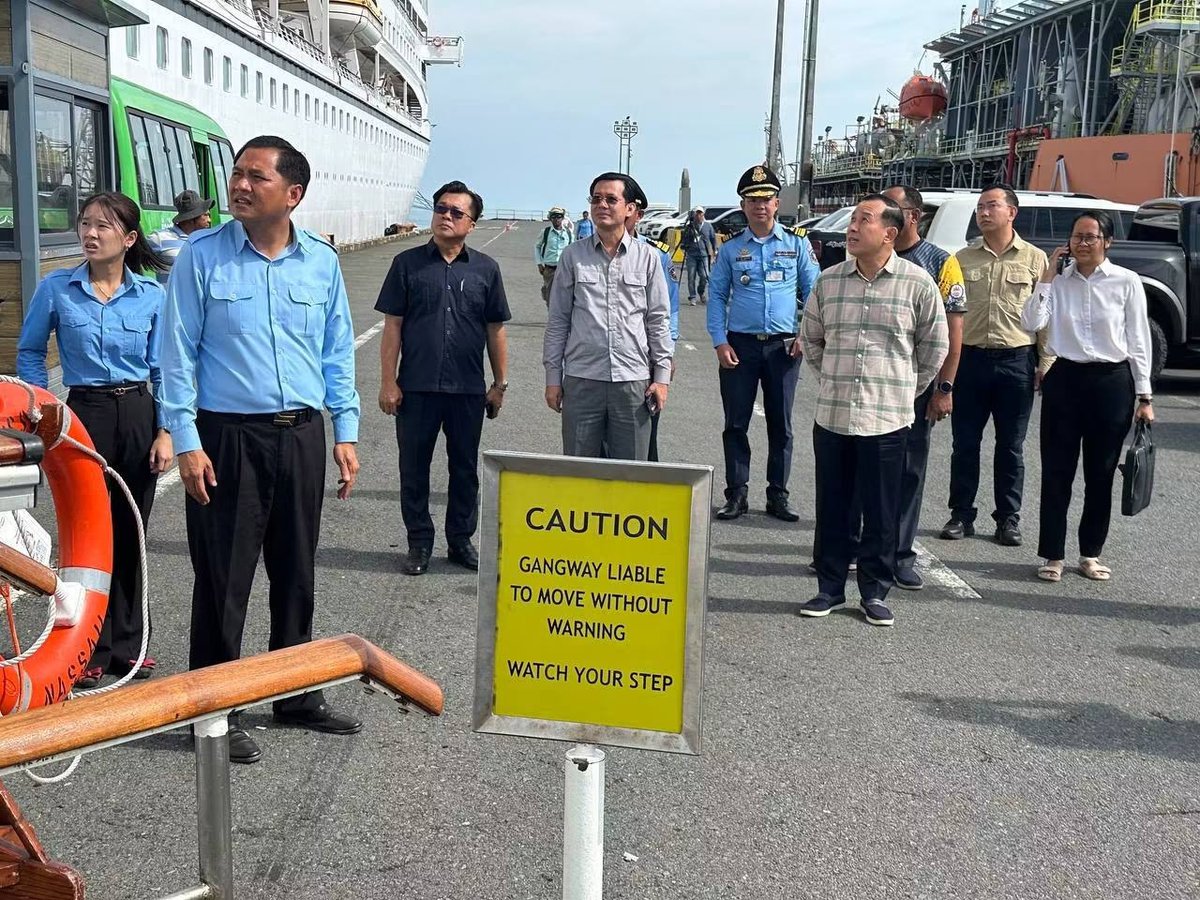 西港邮轮燃油耗尽滞留 旅游部长现场协调 游客安置酒店