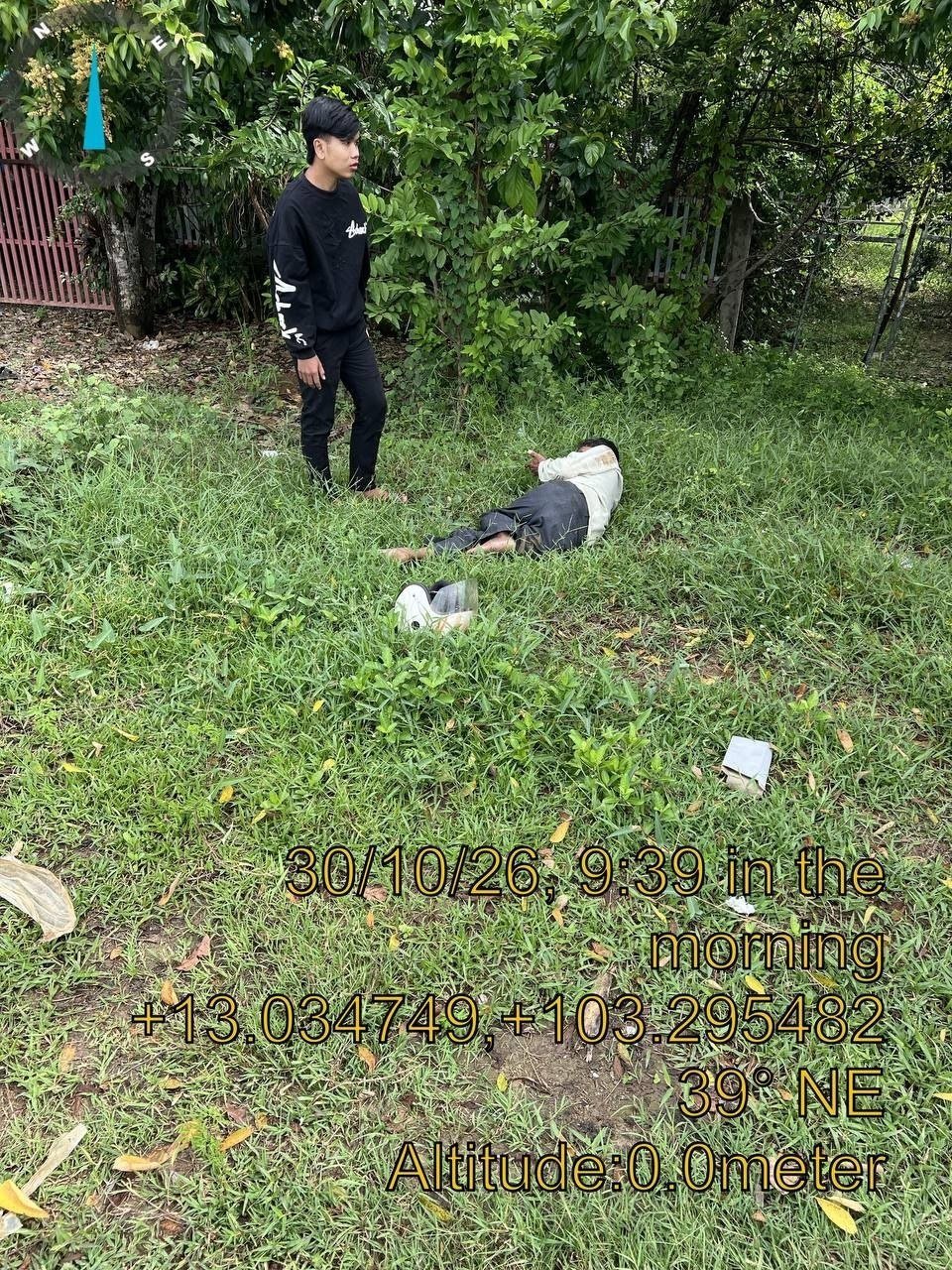 马德望一男子骑车自摔 腿部骨折送医