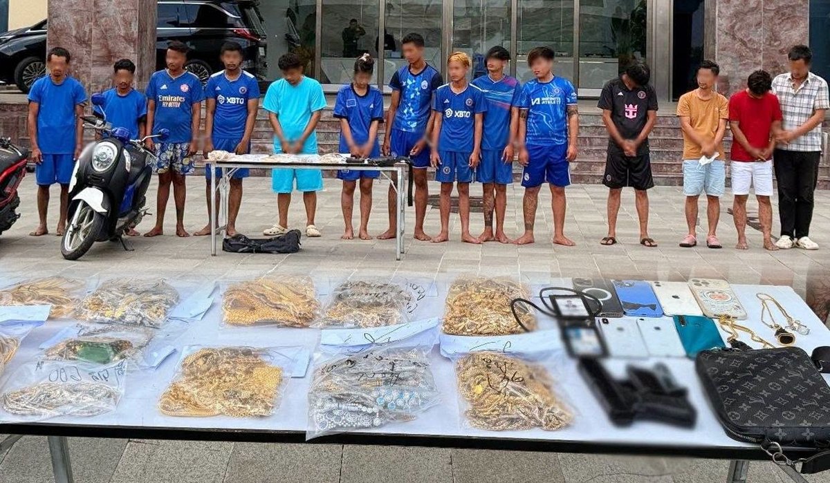 金边警方破获冒充警察抢劫案 16名嫌犯落网涉案40万