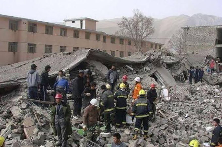 中国西藏发生7级地震 造成16人死亡32人受伤