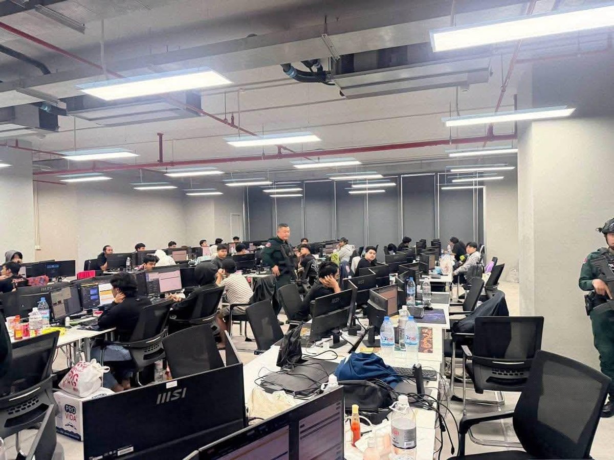 波贝捣毁大型网络诈骗窝点 现场抓获587名涉案人员