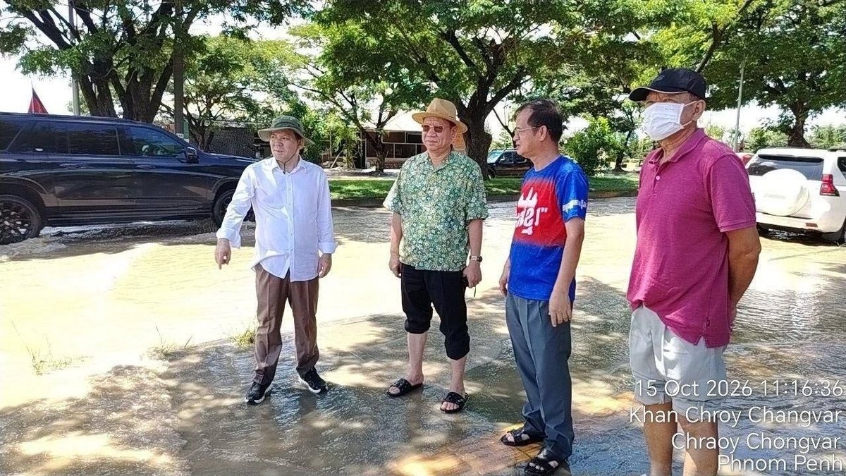 金边市政部门全力应对强降雨 呼吁市民注意出行安全