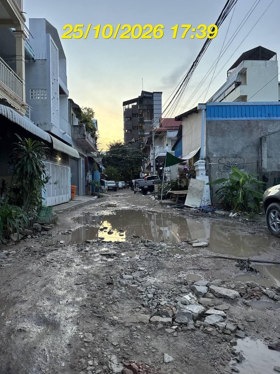 森速区金边新城路段路况恶劣 居民投诉修缮承诺未兑现