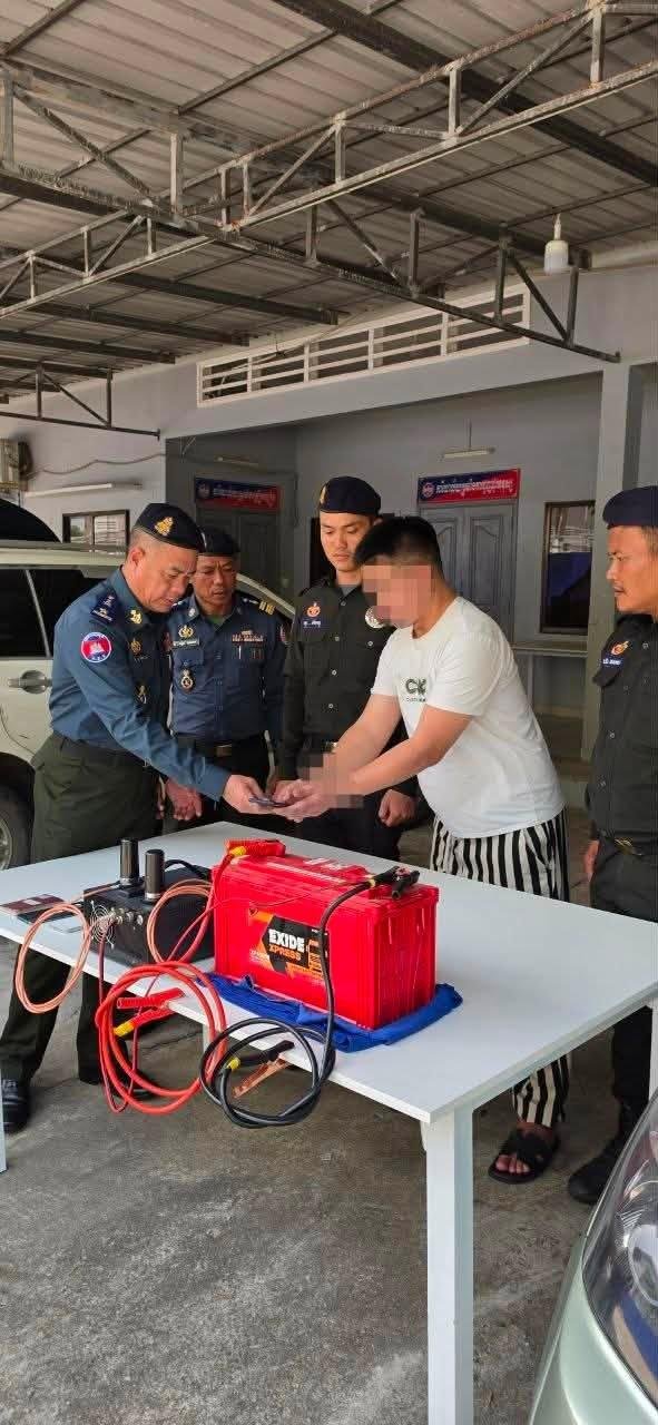 西港宪兵破获伪基站案 抓获1名中国籍嫌犯