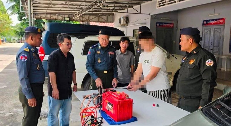 西港宪兵破获伪基站案 抓获1名中国籍嫌犯