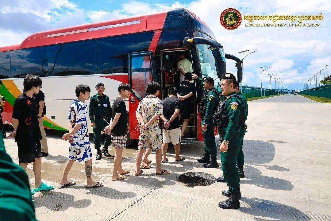 柬埔寨遣返90名涉电诈及非法居留中国公民