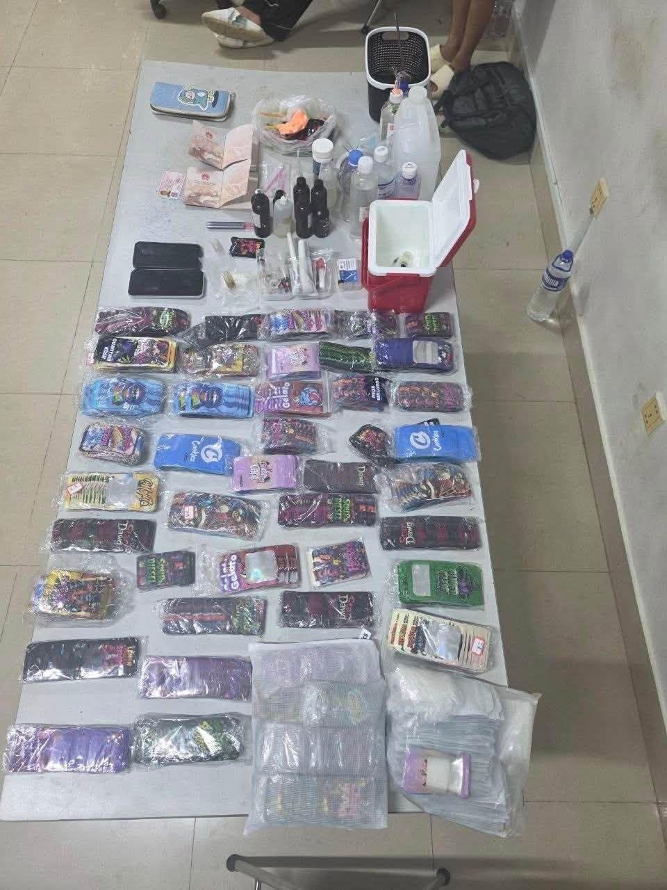 波贝市警方破获涉毒案 3名中国籍嫌疑人被捕移交法院