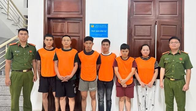 越南警方捣毁跨境制假团伙 巴域窝点被查获