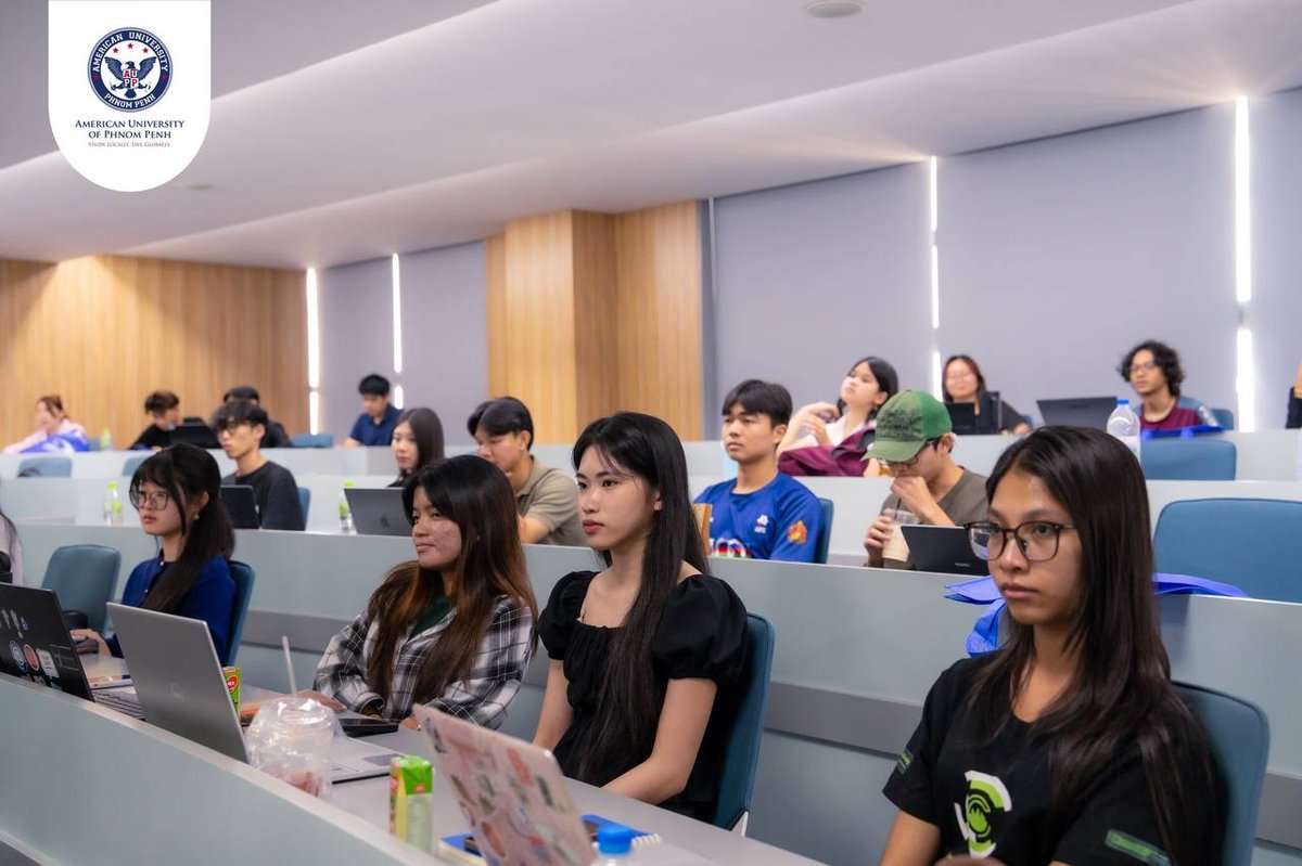 金边美国大学举办市场营销讲座 探讨职业发展前景