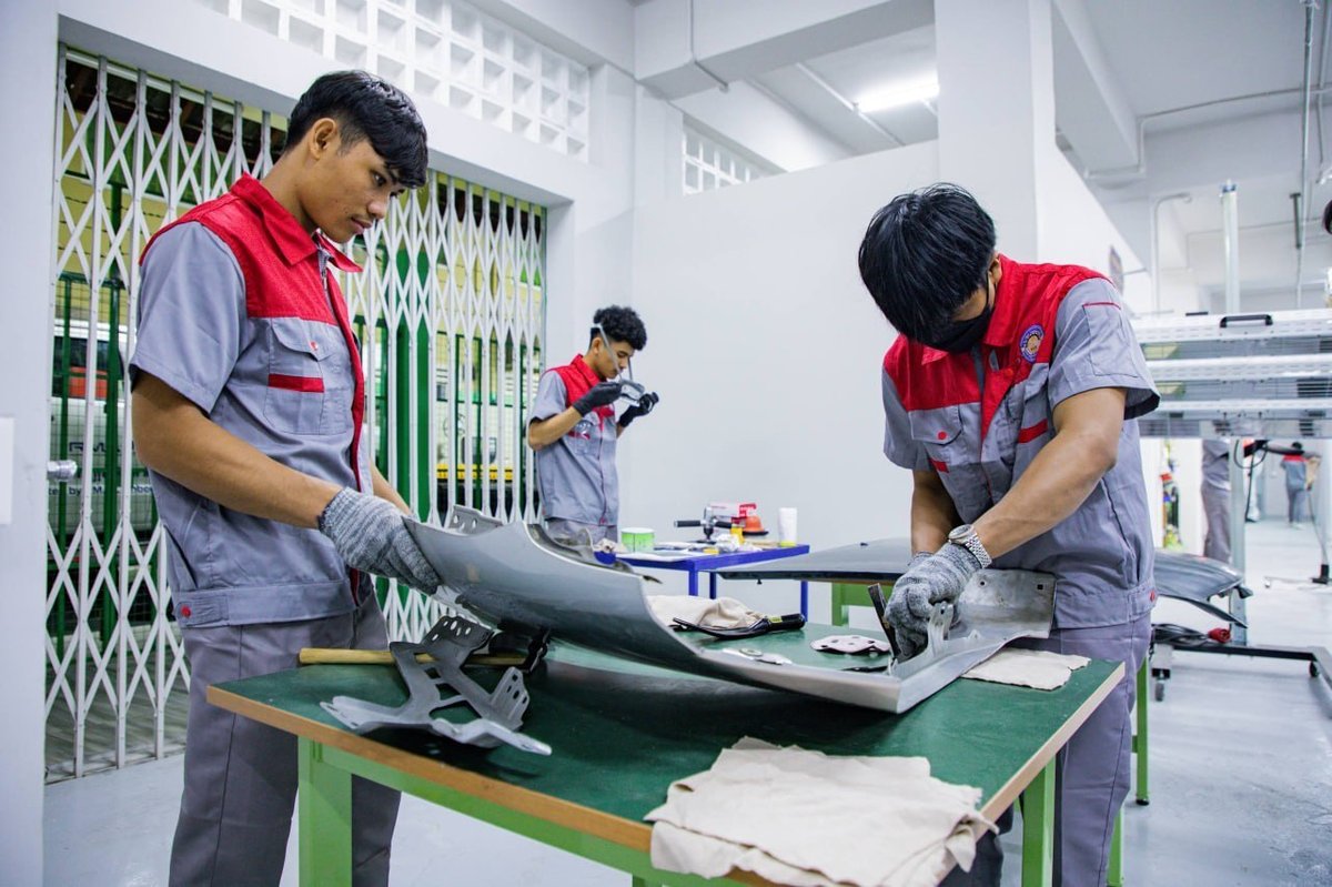 圣科苏玛理工学院通过理论与实操结合,并与企业合作开展实习,确