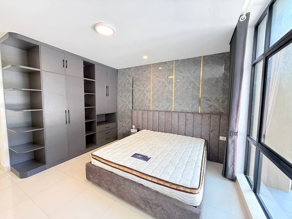 一号路炳发城小区店铺出租 月租$700可谈