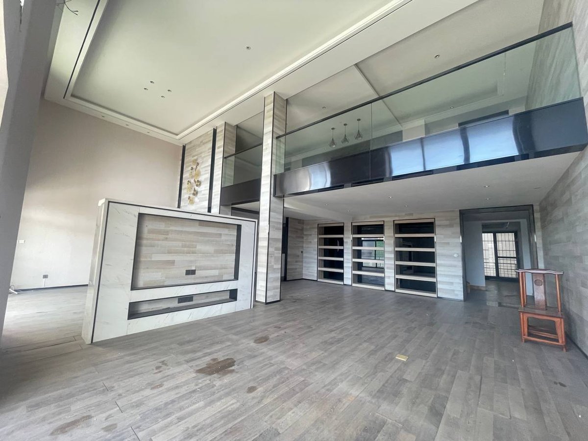 永旺3附近60米大道Villa Town店铺出租