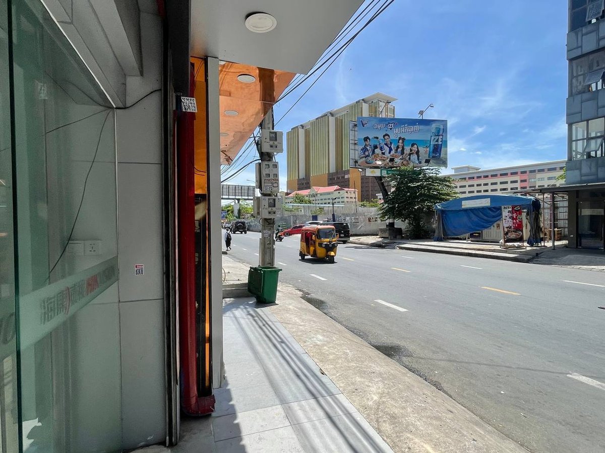 永旺1附近店面出租 面积125平米月租$1500