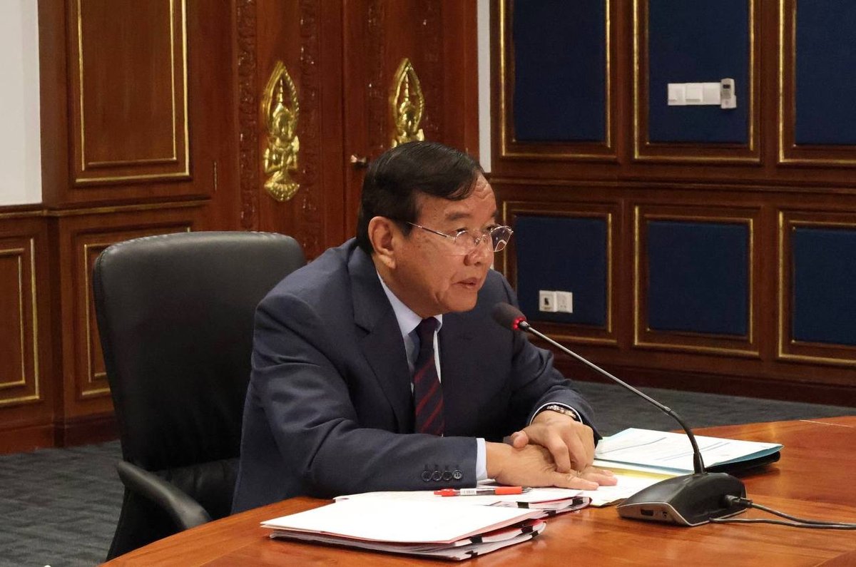布拉索昆主持第20届法语国家峰会筹备工作会议