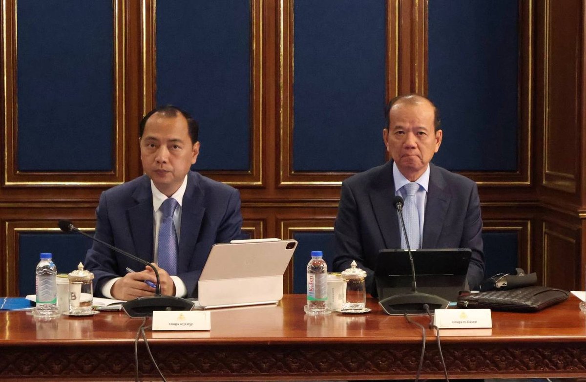 布拉索昆主持第20届法语国家峰会筹备工作会议