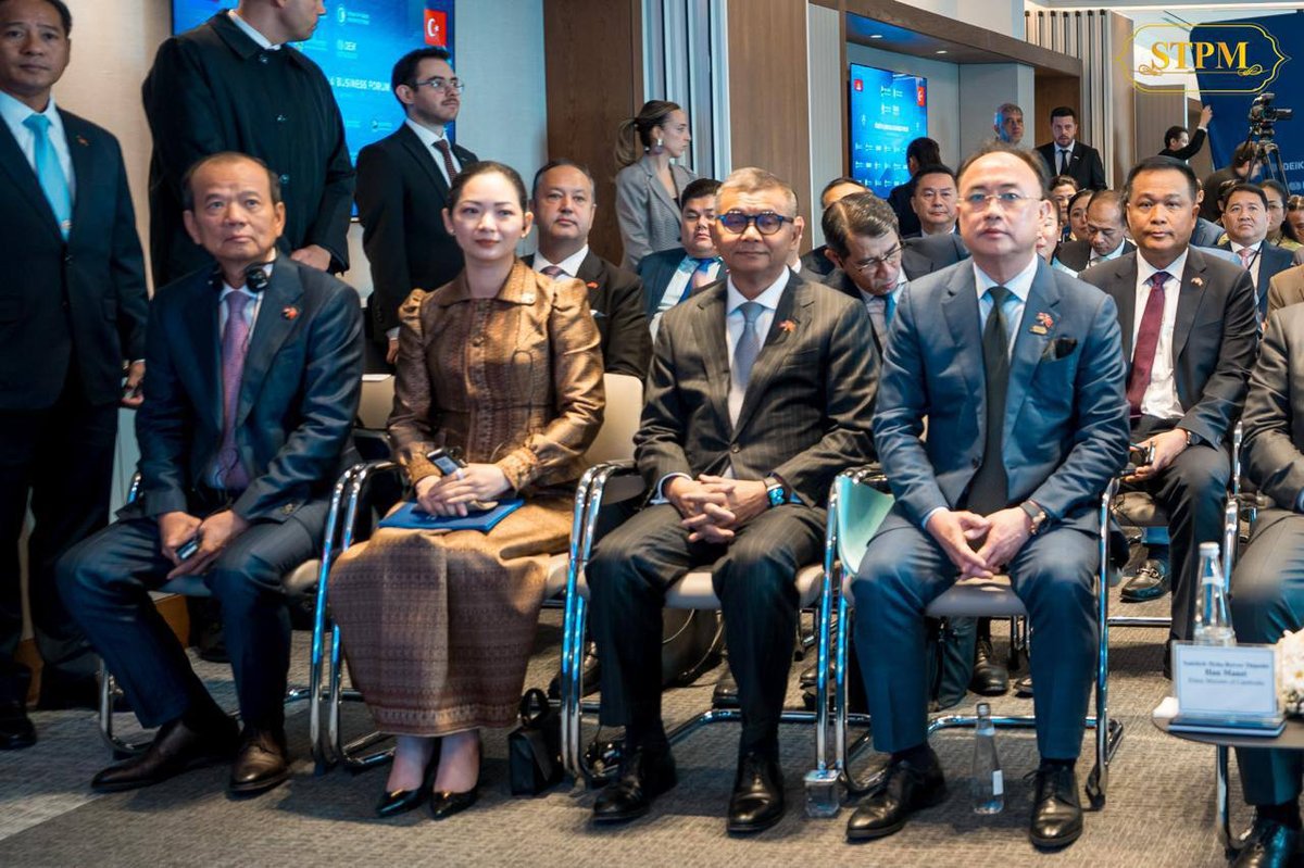 柬土商业论坛在土举行 66家企业共谋合作