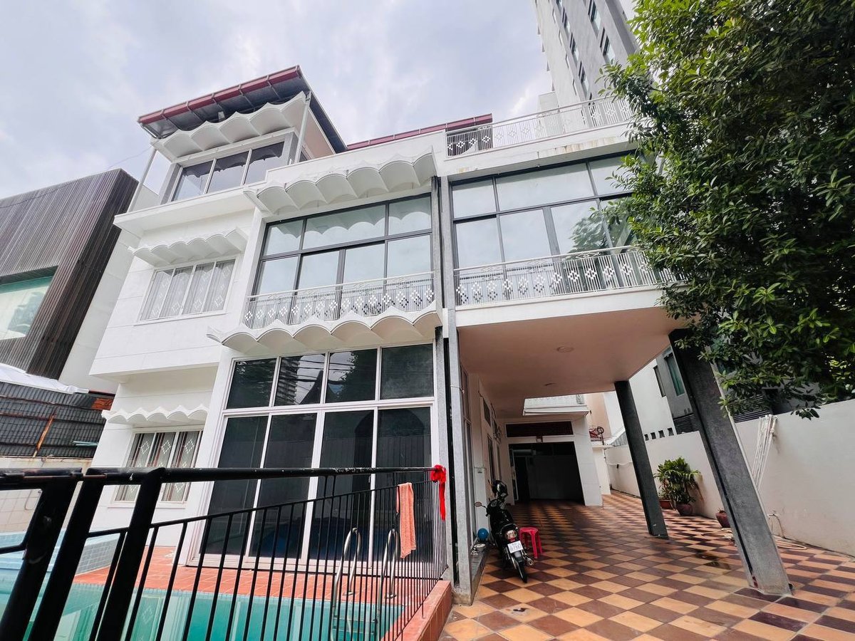 BKK1独栋别墅招租 14房9卫带泳池 月租$3000